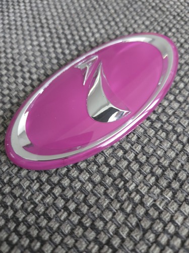 Subaru impreza bonnet badge - subaru,